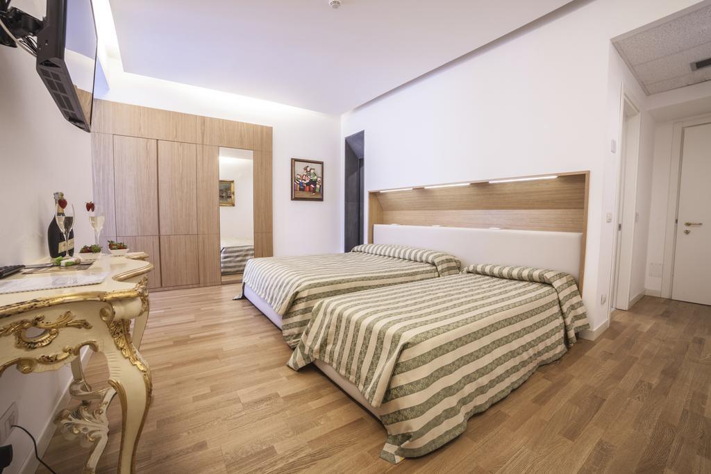 Hotel Royal Catania Exterior photo